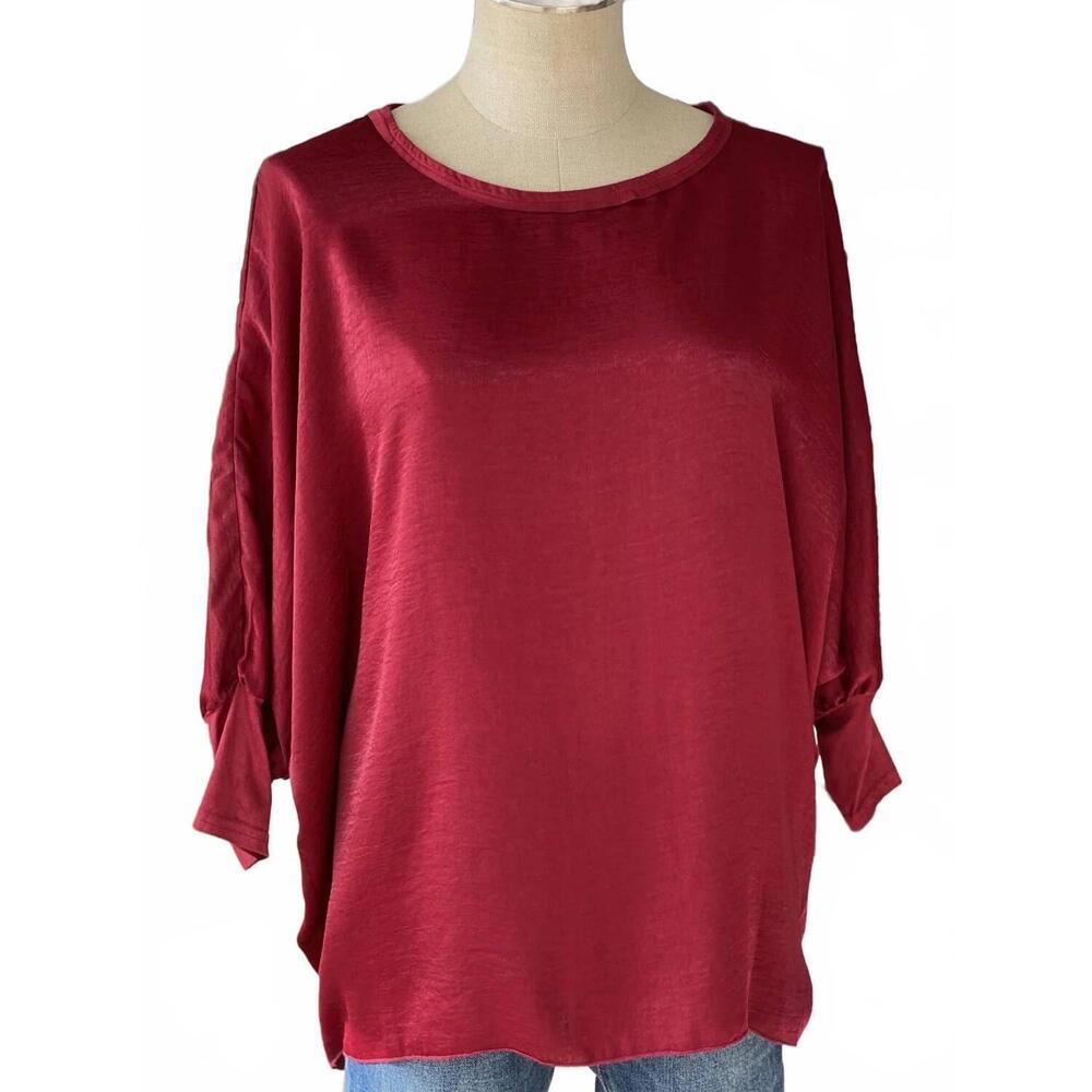 NEW IVY JANE women's faux suede trimmed satin top in burgundy